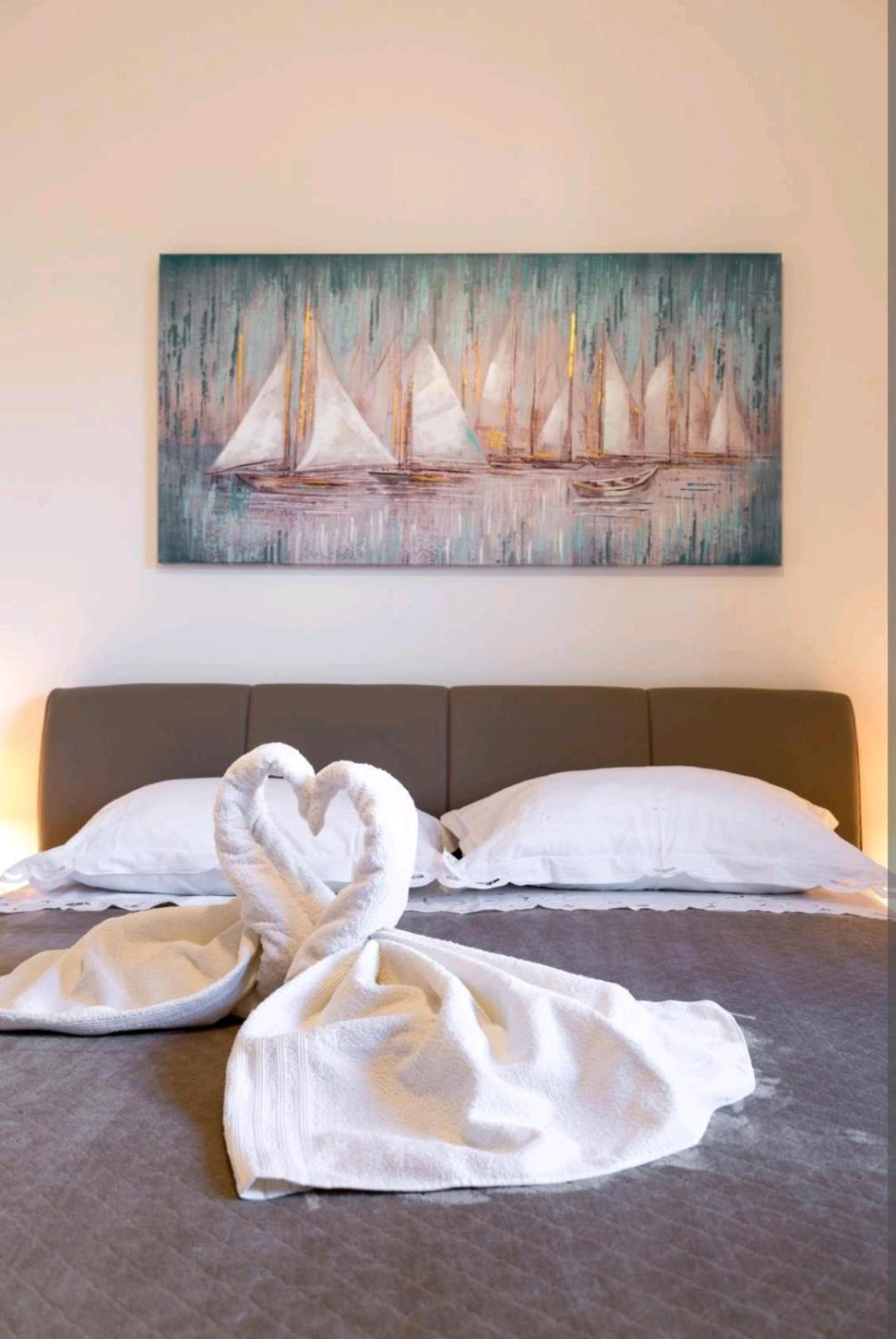 Apartments Siesta ซูมาร์ติน ภายนอก รูปภาพ