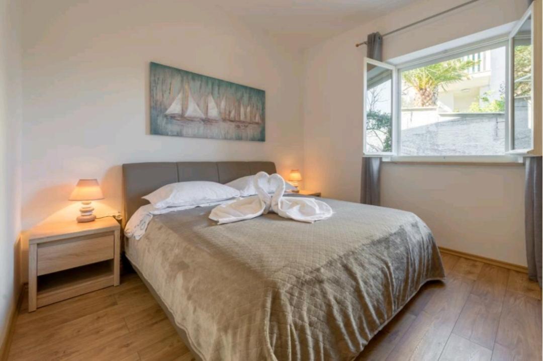 Apartments Siesta ซูมาร์ติน ภายนอก รูปภาพ